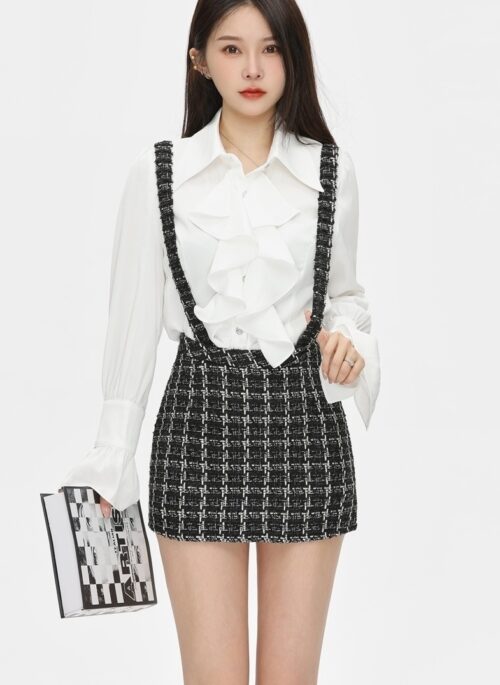 Black Plaid Suspender Skirt | IU