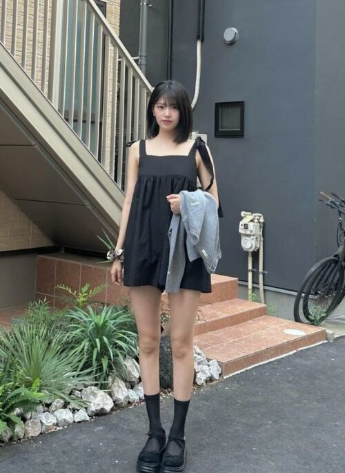 Black Thick-Soled Mary Jane Shoes | Yujin – IVE