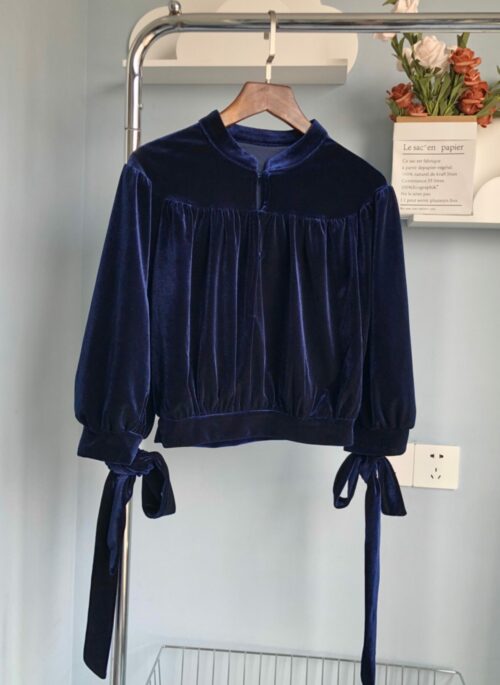 Blue Velvet Gathered Crop Top | Dahyun – Twice