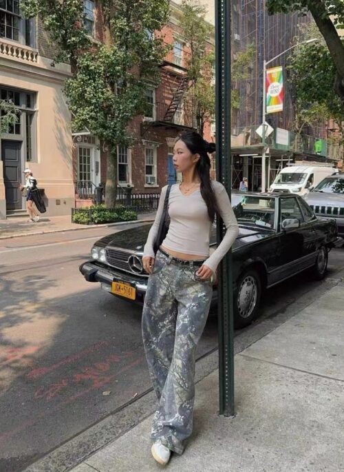 Grey Full-Print Camouflage Baggy Pants | Jennie - BlackPink