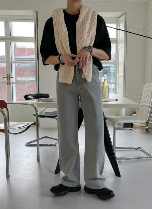 Vintage Relaxed Straight Jeans