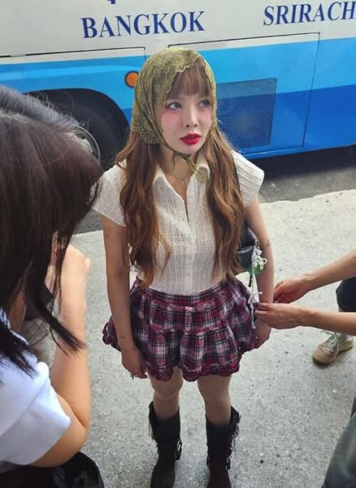White Drawstring Waist Knitted Top | HyunA