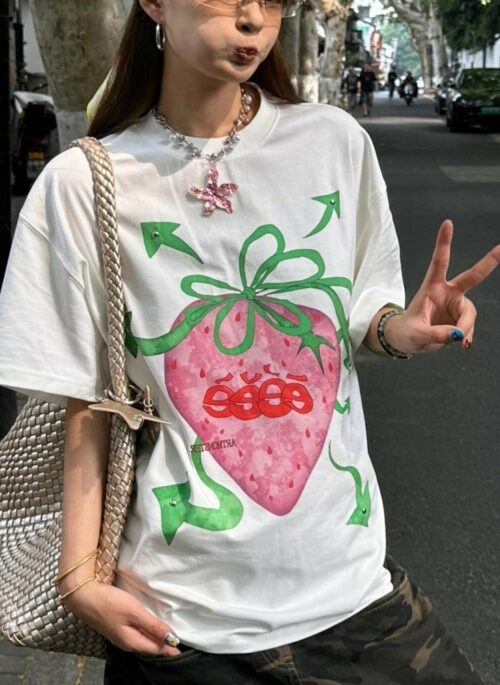 White Strawberry Ribbon Print T-Shirt | Chaeyoung – Twice