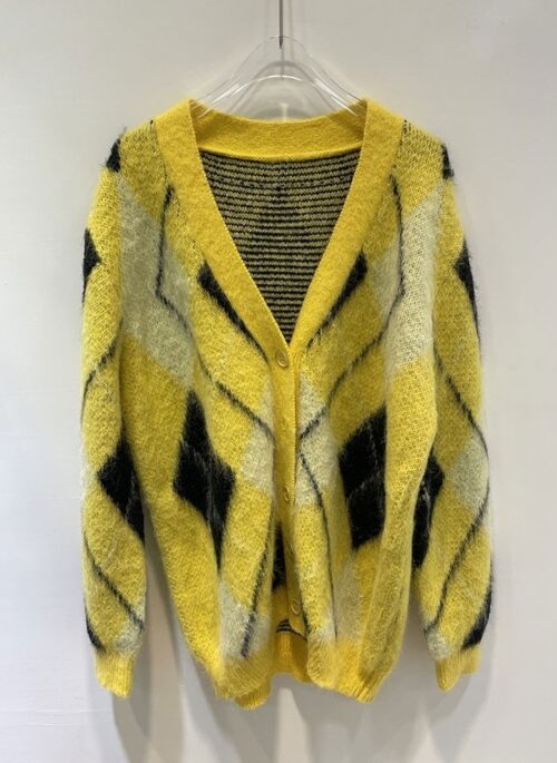 Yellow Argyle Pattern V-Neck Cardigan | Kai – EXO