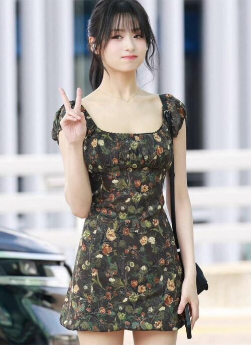Black Floral Puff-Sleeve Mini Dress | Ahyeon – BabyMonster