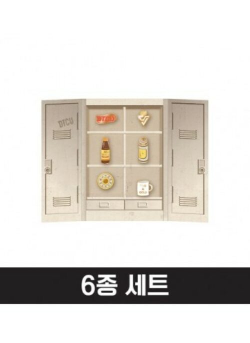 DTCU Official Merch – Badge Set
