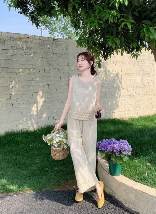 Elegant Polka Dot Relaxed Fit Vest Set
