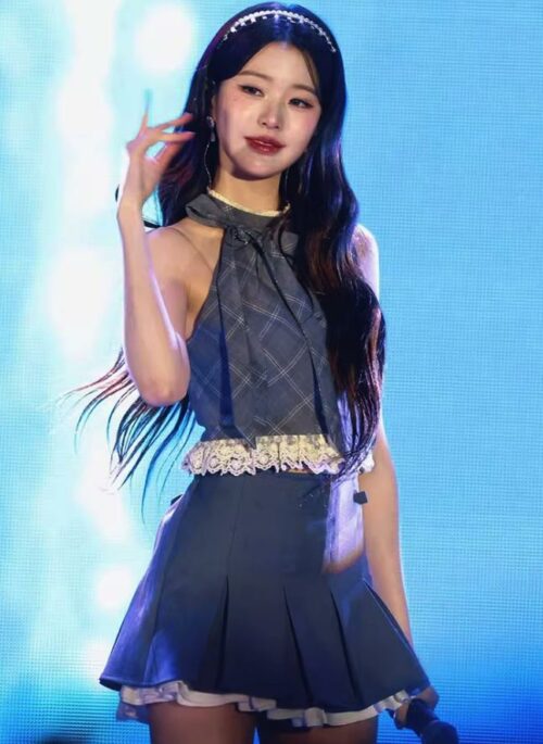 Grey Layered Pleated Mini Skirt | Wonyoung - IVE