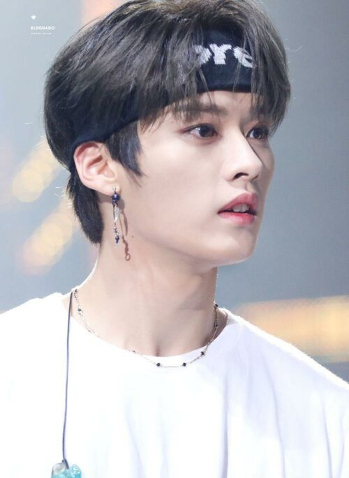 Silver Chain Black Stone Accent Necklace | LeeKnow – Stray Kids