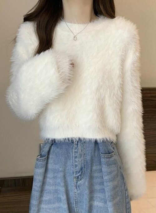White Fluffy Short Sweater | Jeong Mi In - When Life Gives You Tangerines