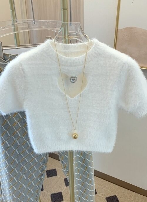 White Heart Cut-Out Fuzzy Top | Kazuha – Le Sserafim