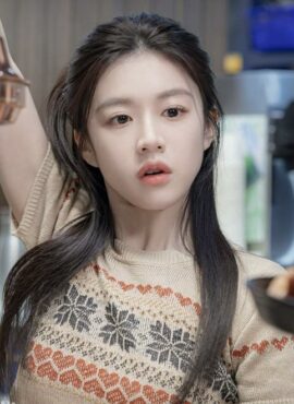 Beige Aztec Pattern Knitted T-Shirt | Oh Yi Young – Resident Playbook
