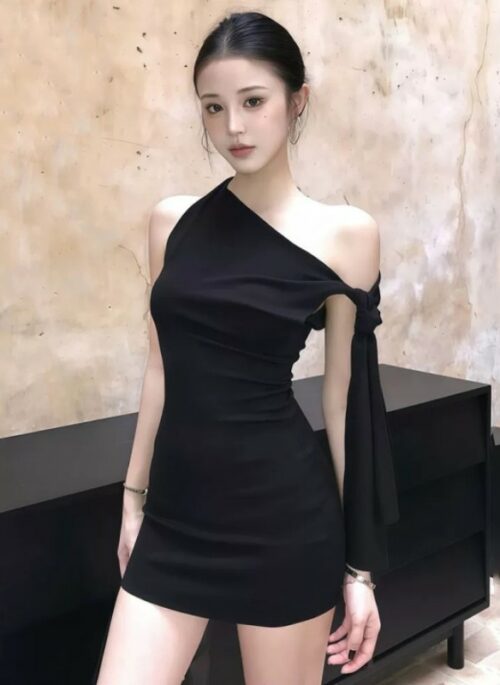 Black Asymmetrical Shoulder Bodycon Dress | Jennie – BlackPink