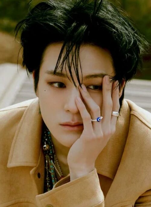 Silver Beaded Evil Eye Charm Elastic Ring | Jeno – NCT