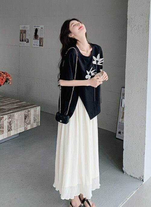 Sweet Chic T Shirt And Skirt Set