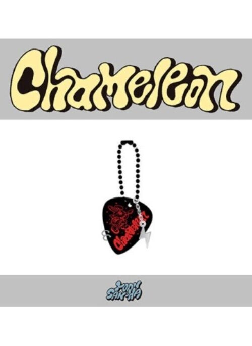 YOON SANHA “CHAMELEON” Merch – Guitar Pick Keyring