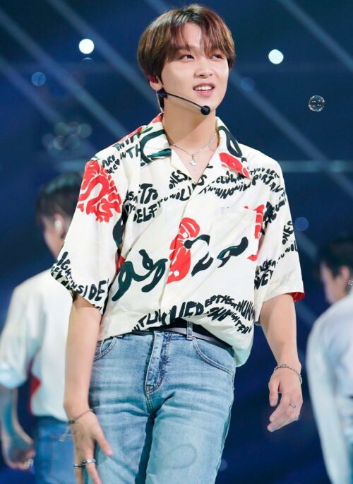 Beige Statement Print Floral Shirt | Haechan - NCT