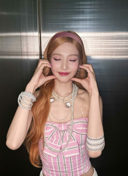 Pink Stripes Button Up Tube And Neck Scarf Set | Joy – Red Velvet