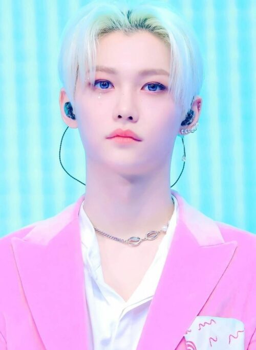 Silver Asymmetric Chain Pearl Necklace | Felix – Stray Kids