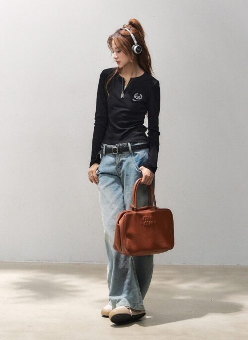 Slim Fit V Neck Long Sleeve Top