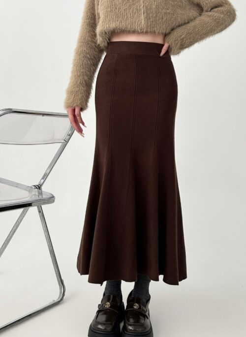 Vintage Knit Flare Midi Skirt Brown