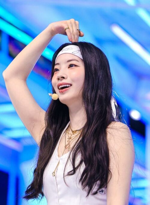 White Angel Crystal Embezzled Headband | Dahyun - TWICE