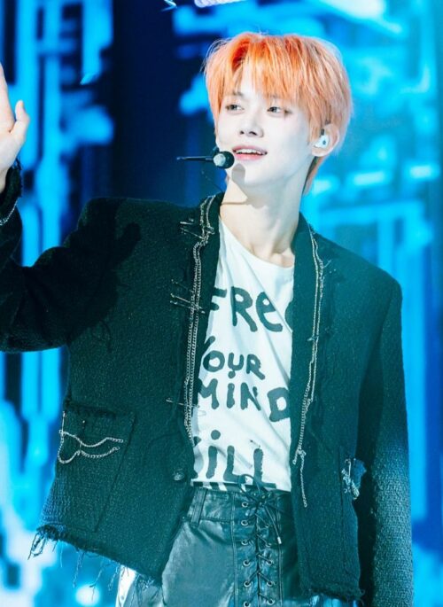 White Handwritten Text Graphic T-Shirt | Yeonjun – TXT