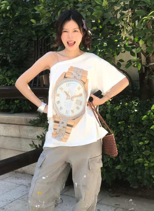 White One-Shoulder Timepiece Print T-Shirt | Nayeon – Twice