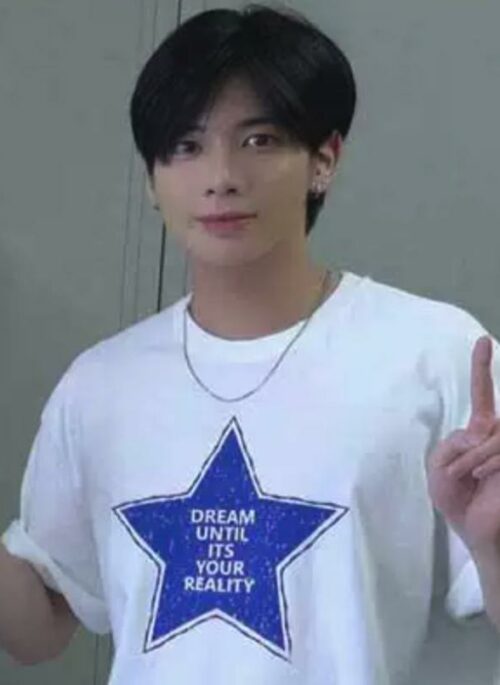 White Star Statement Print T-Shirt | Taehyun - TXT
