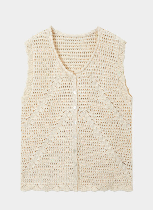 Beige Crochet Button-Up Vest | Gaeul – IVE