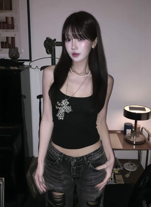 Black Leopard Cross Cami Top | Wonyoung - IVE